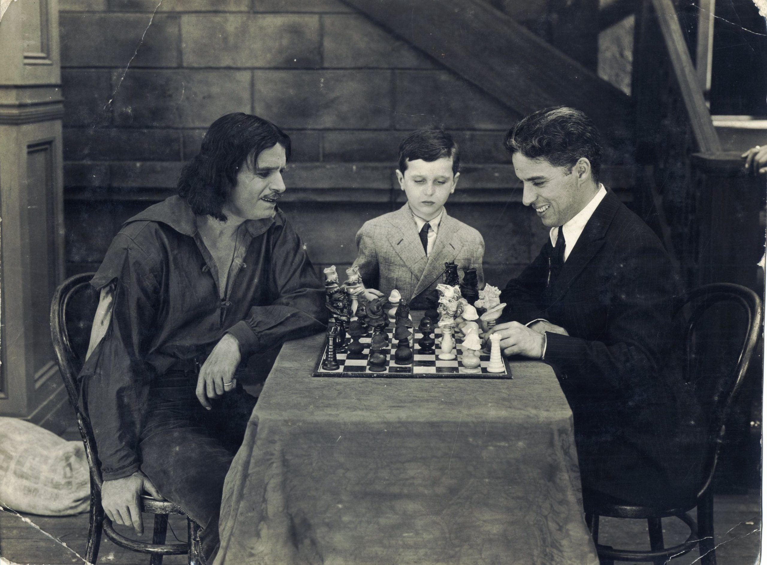 Read more about the article Amazing Young Chess Players